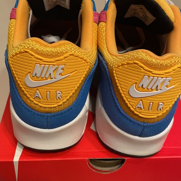 NIKE Air Max 90 'Multi-Color' - Picture 5 of 10